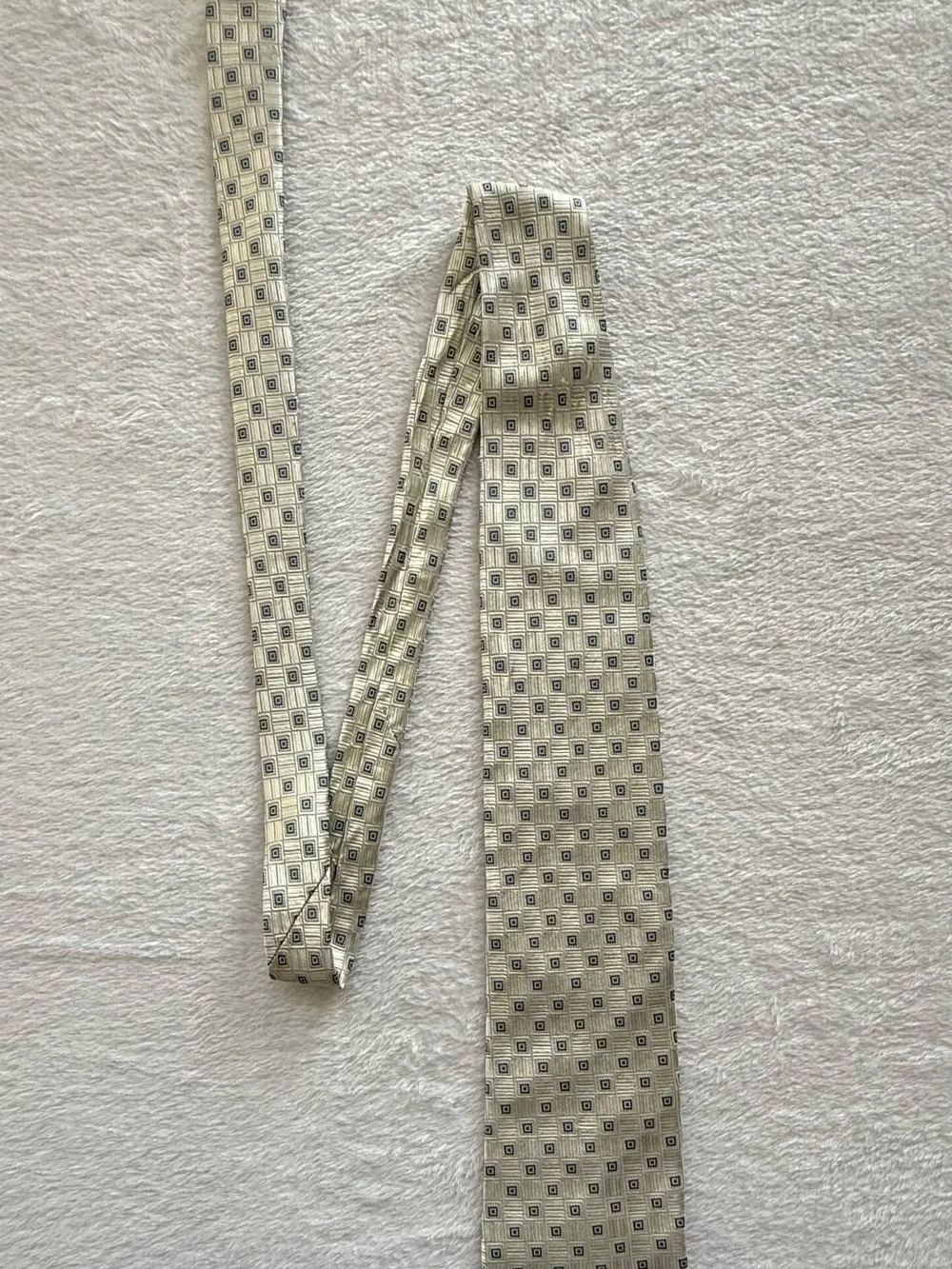 Pronto Uomo 100% Silk Ivory Blue Geometric Pattern Neck Tie Classic Mens